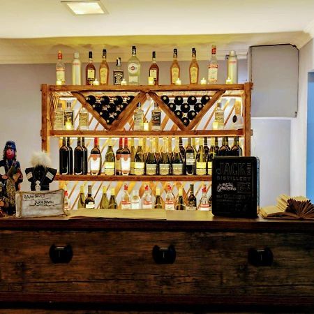 Shara Hotel Mestia Ngoại thất bức ảnh