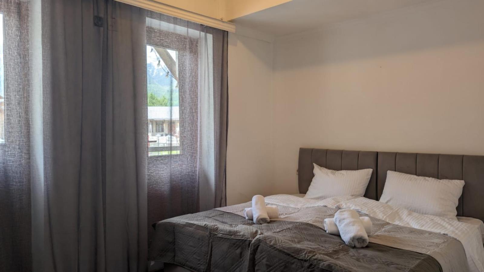 Shara Hotel Mestia Ngoại thất bức ảnh